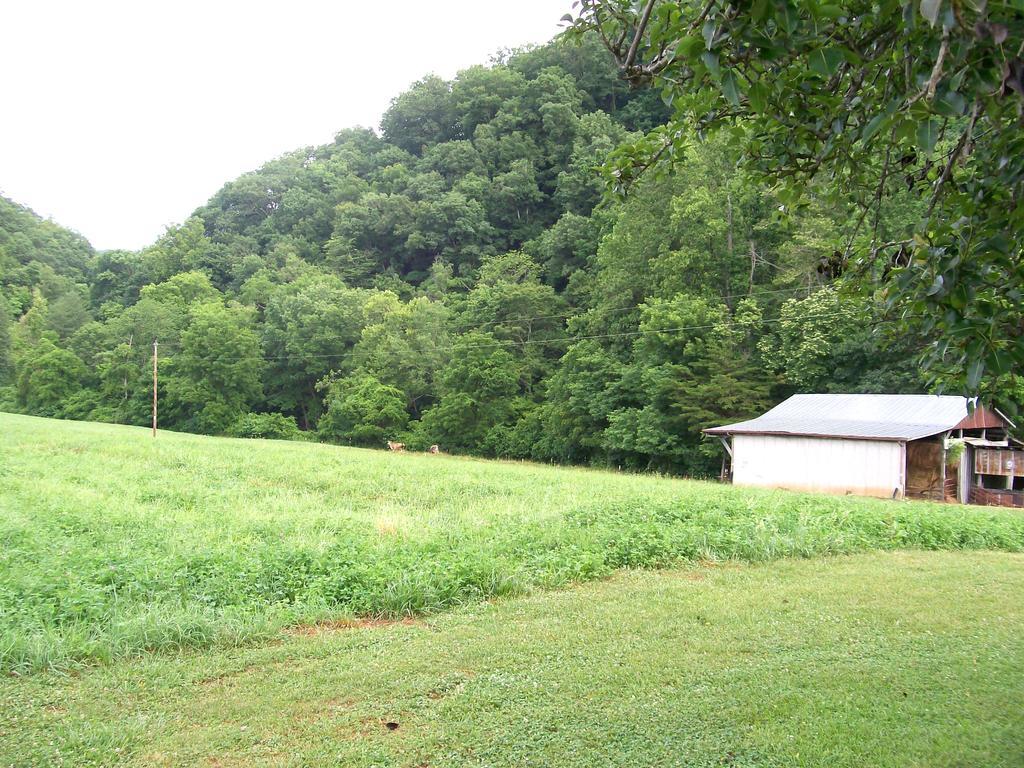 The Farmhouse Villa Ararat Exterior photo